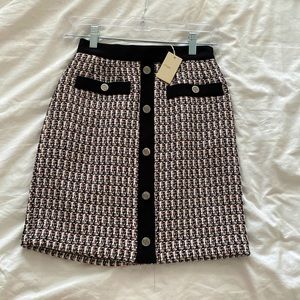 Maje mini skirt, size XS/34. Brand new with tags. Spring/Summer ‘2021